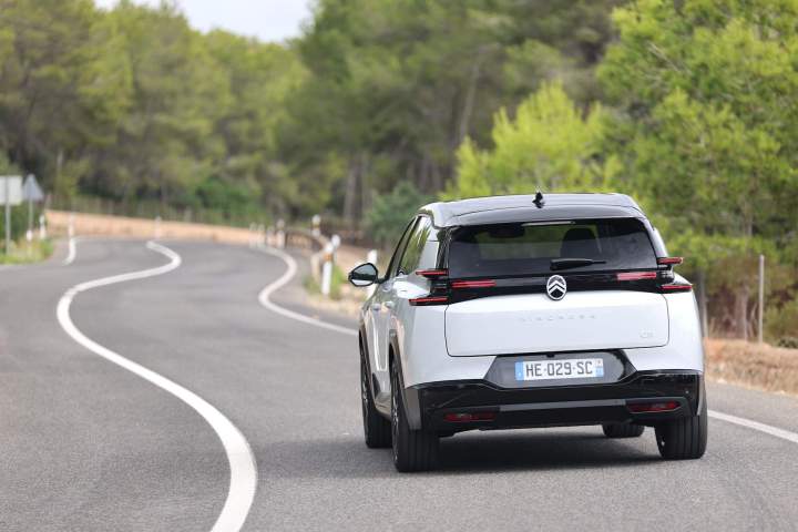 Vente et reprise de véhicules d'occasion Villeneuve-le-Roi
